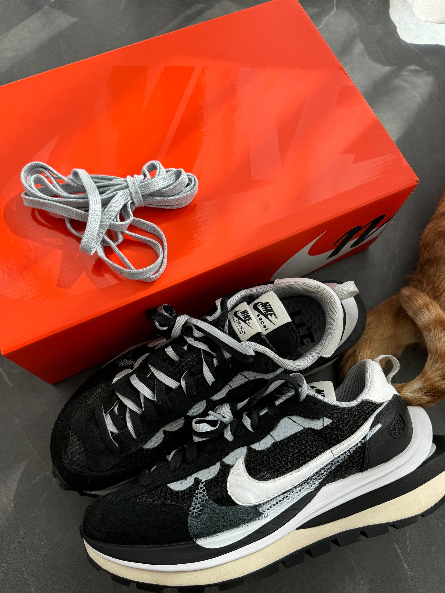 Nike Vaporwaffle Sacai Black White UK 10