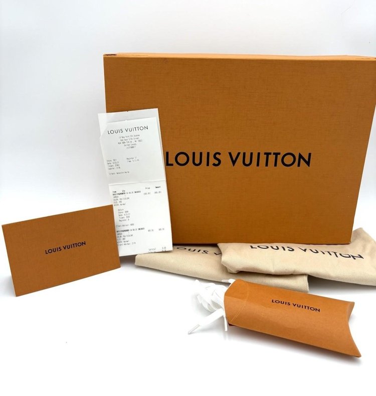 Louis Vuitton Ollie ' White Rainbow Monogram UK 8