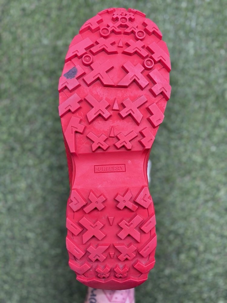 Burberry Arthur Low-Top ' Red White ' UK 11