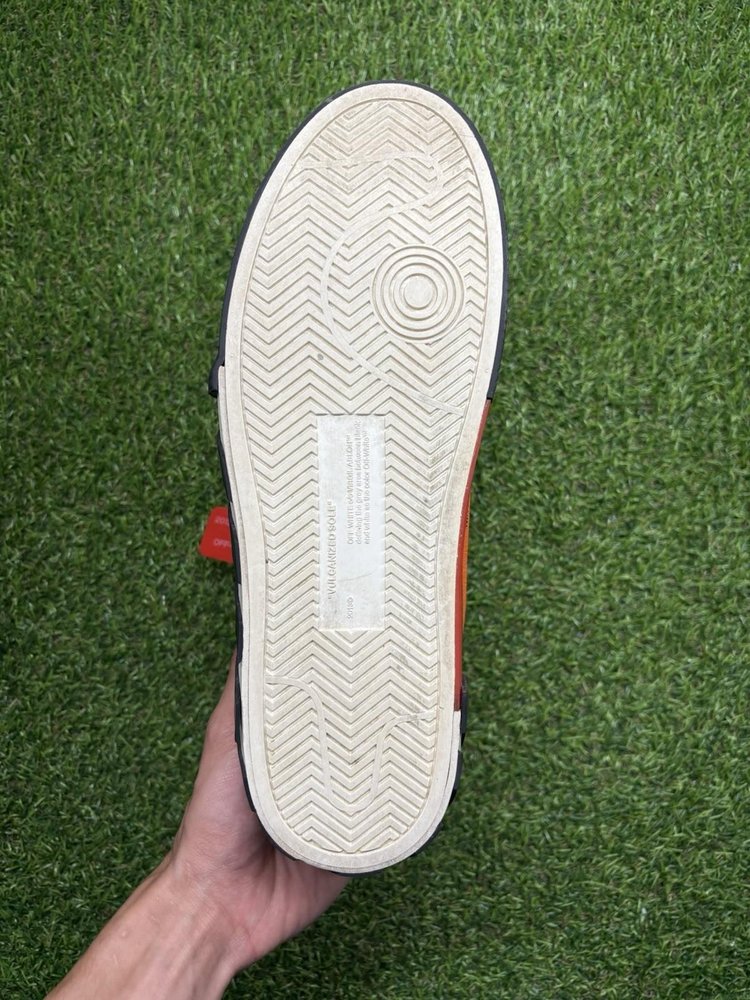 Off White Vulcanized Low Orange Black ' UK 10