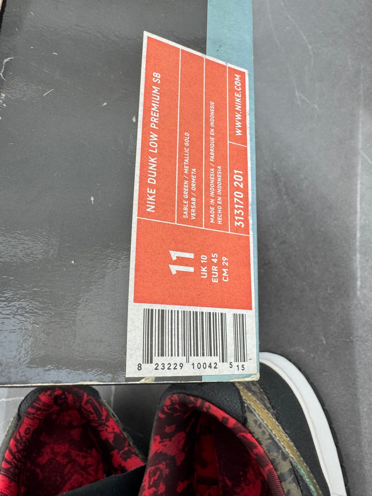 Dunk Low Premium SB SBTG  UK 10