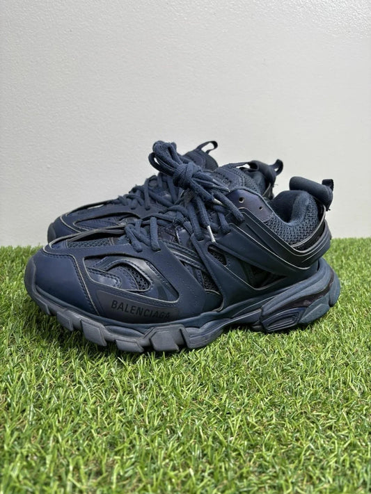 Balenciaga Trak ' Navy 'UK 6