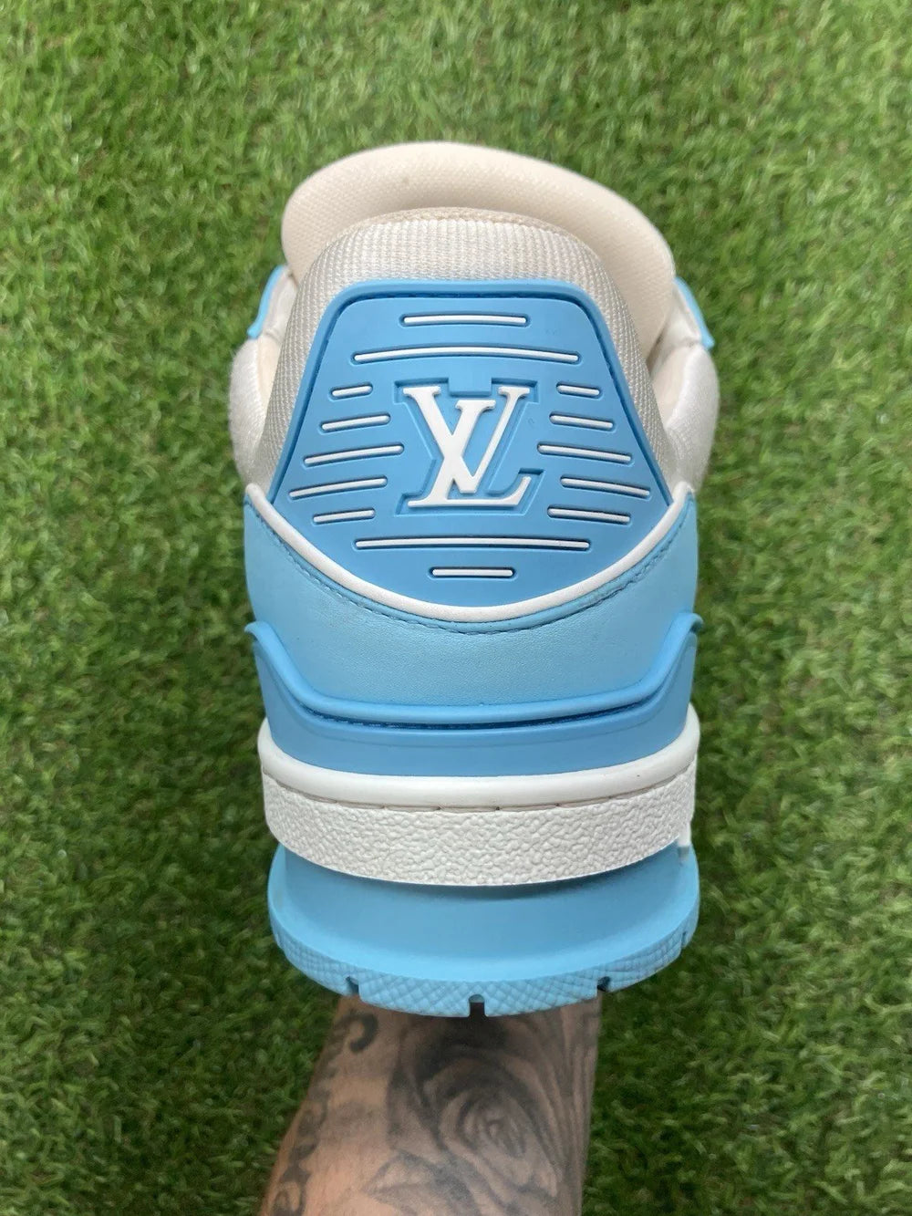 Louis Vuitton Trainer ' Sky Blue ' UK 4
