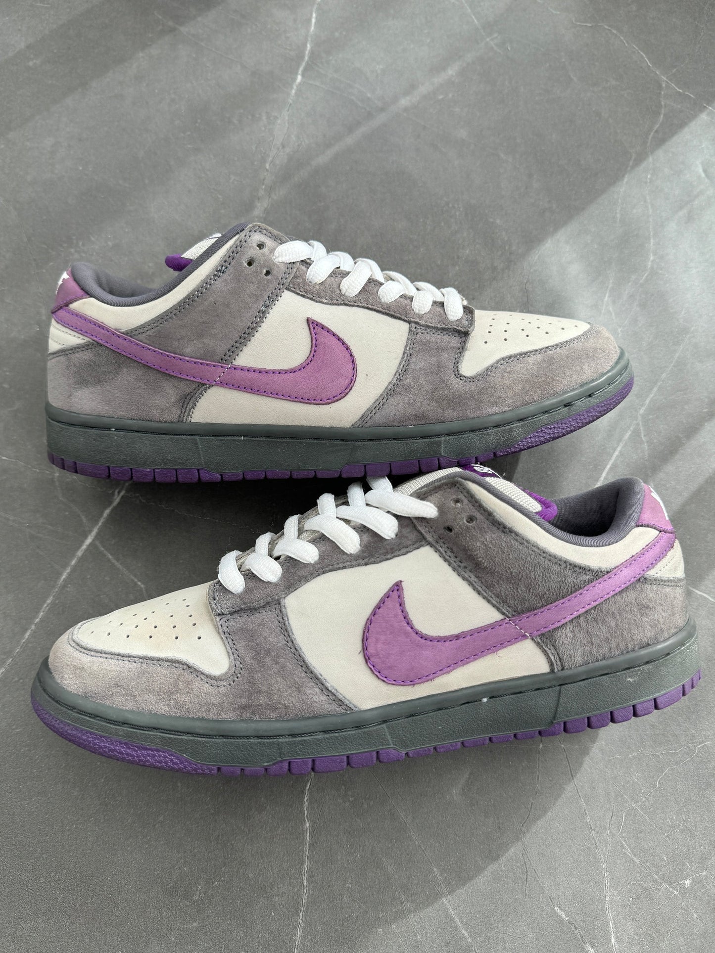 Dunk Low Pro SB Purple Pigeon 2006 UK 10
