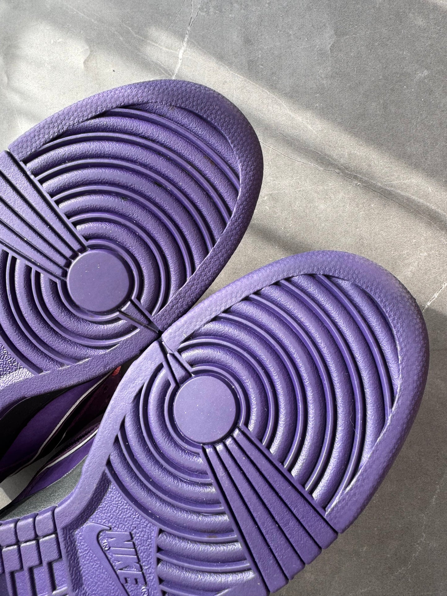 Dunk Low Pro SB Purple Lobster UK 10