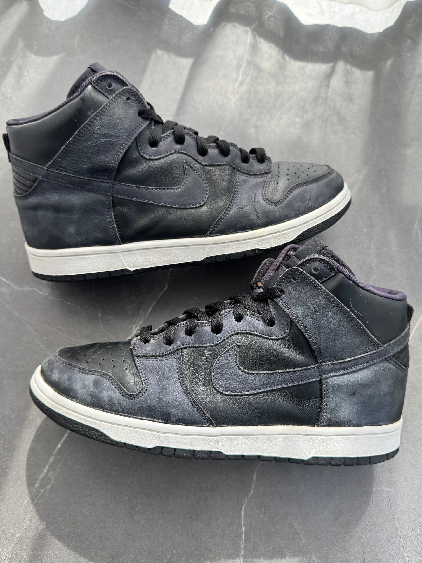 Dunk High LE Metallic Purple Black 2002 UK 10