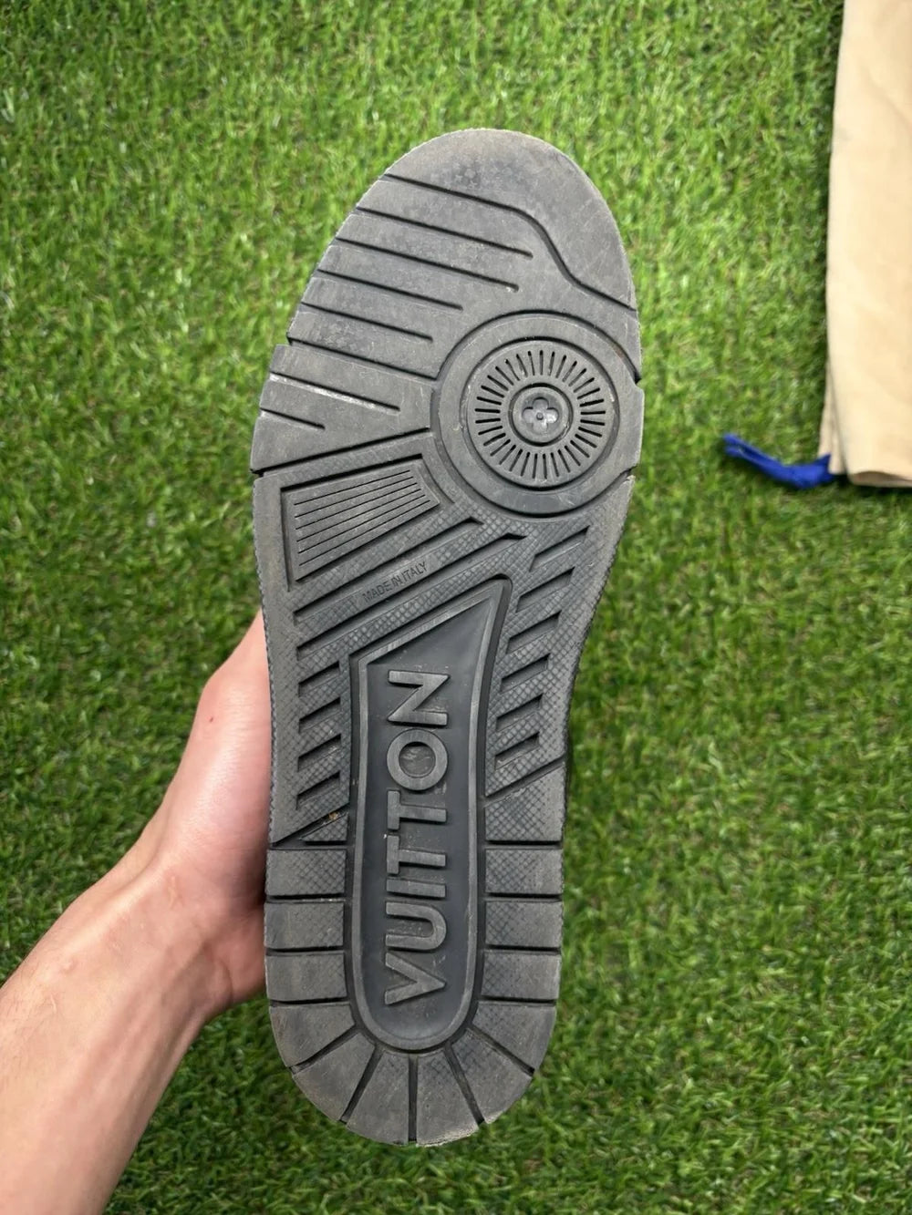 Louis Vuitton Trainer ‘ Black ’ UK 6