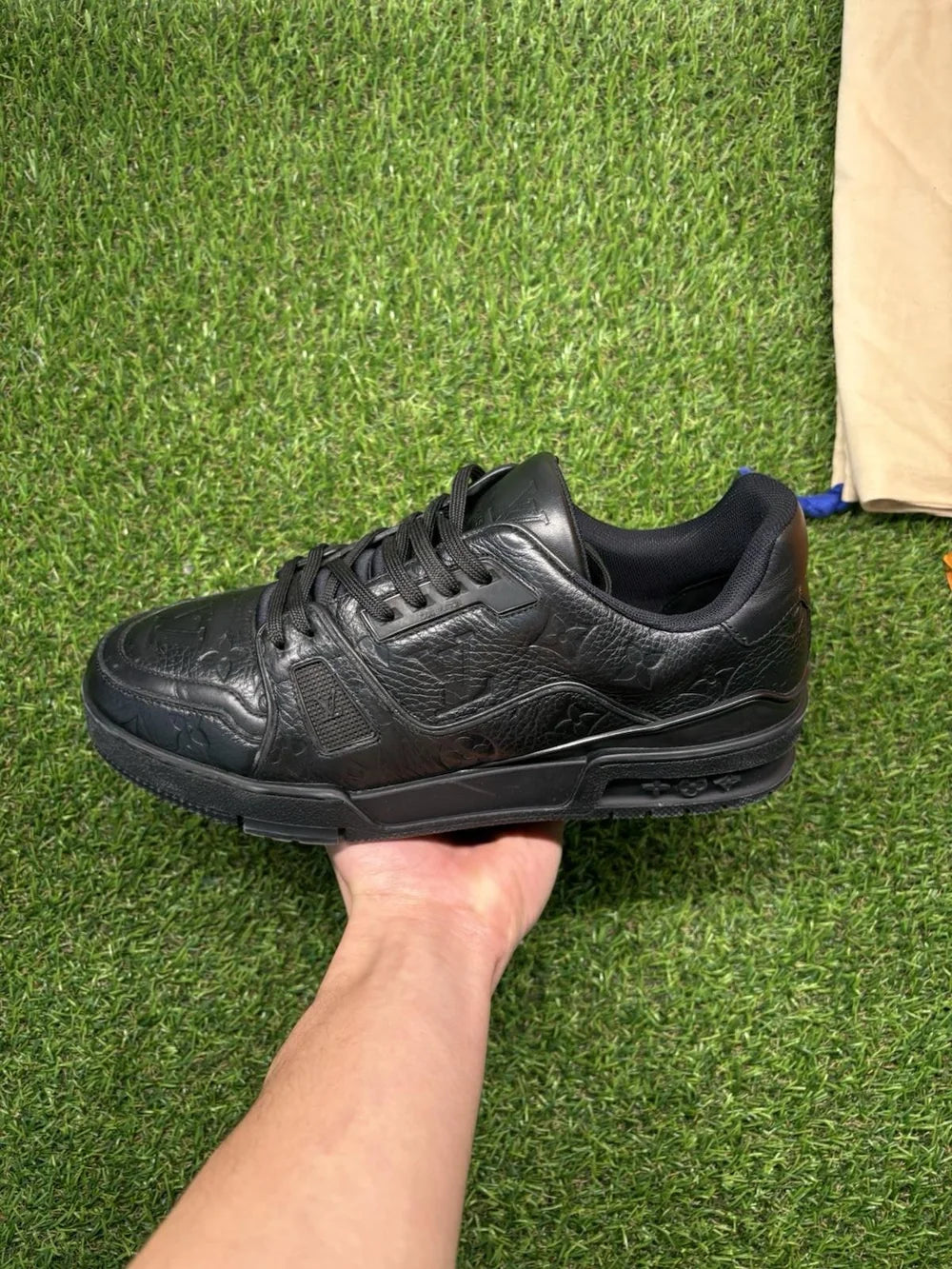 Louis Vuitton Trainer ‘ Black ’ UK 6