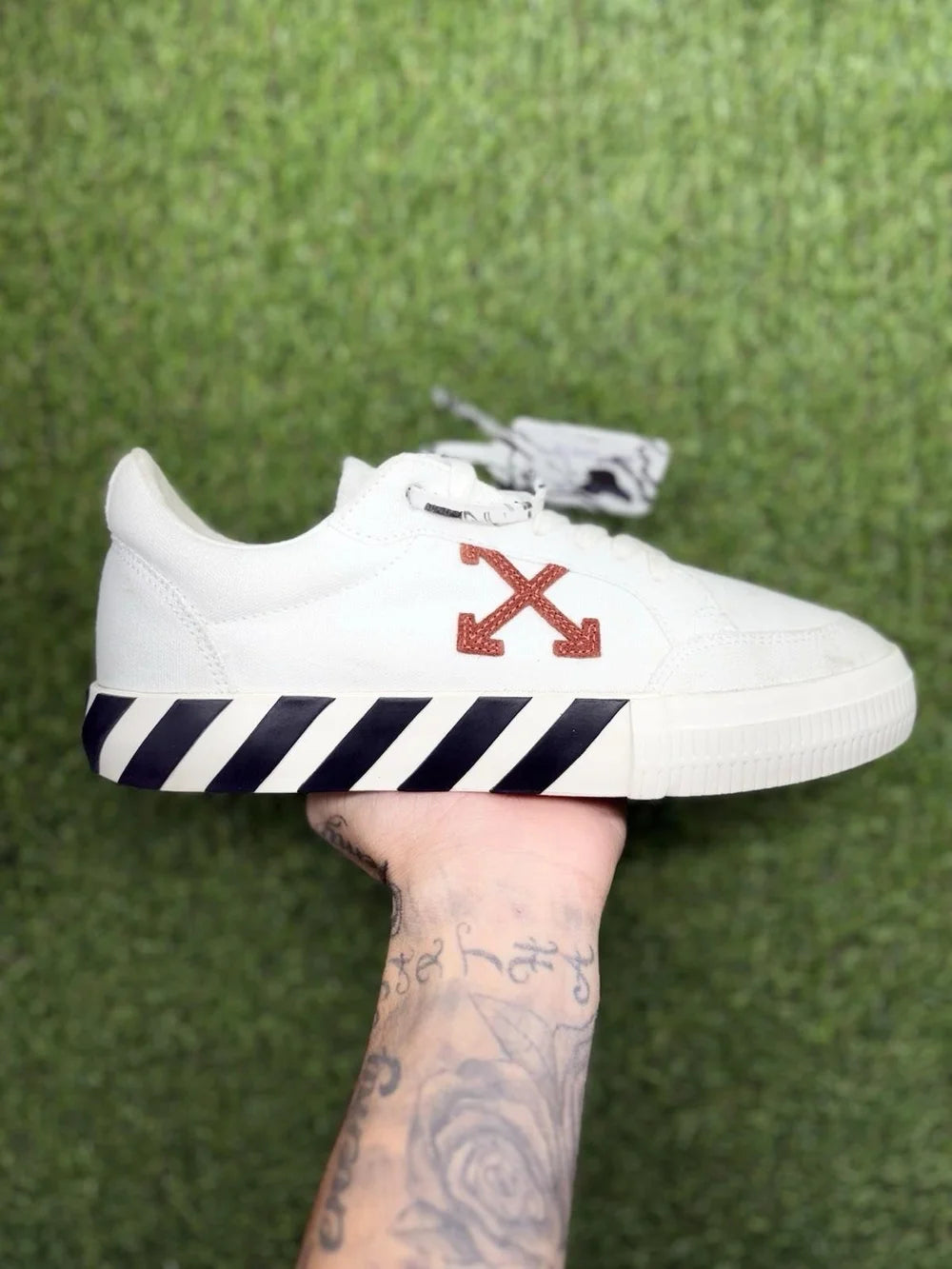 Off-White Vulc Sneaker ' White ' UK 6
