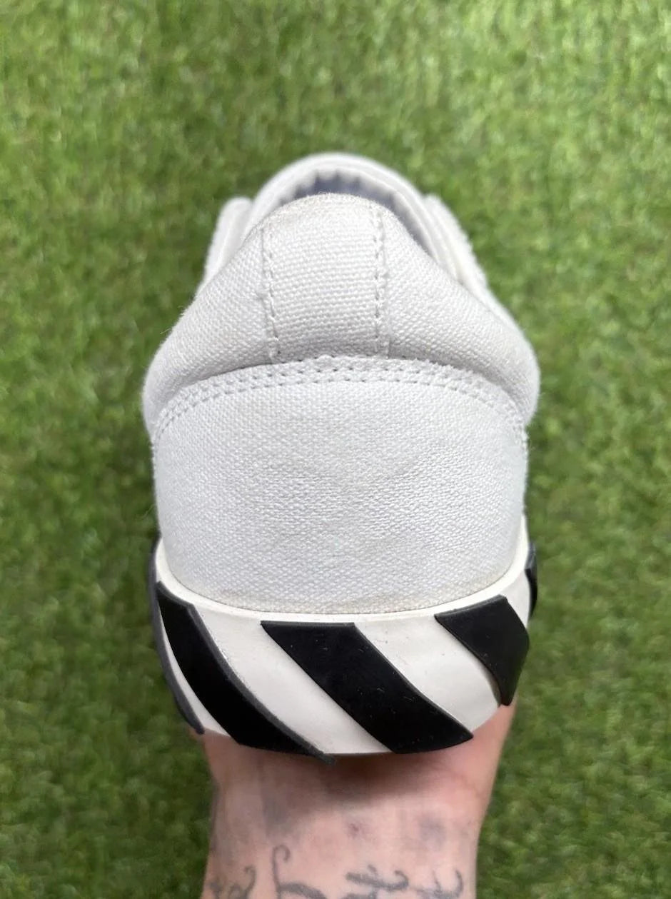 Off-White Vulc Sneaker ' White ' UK 6