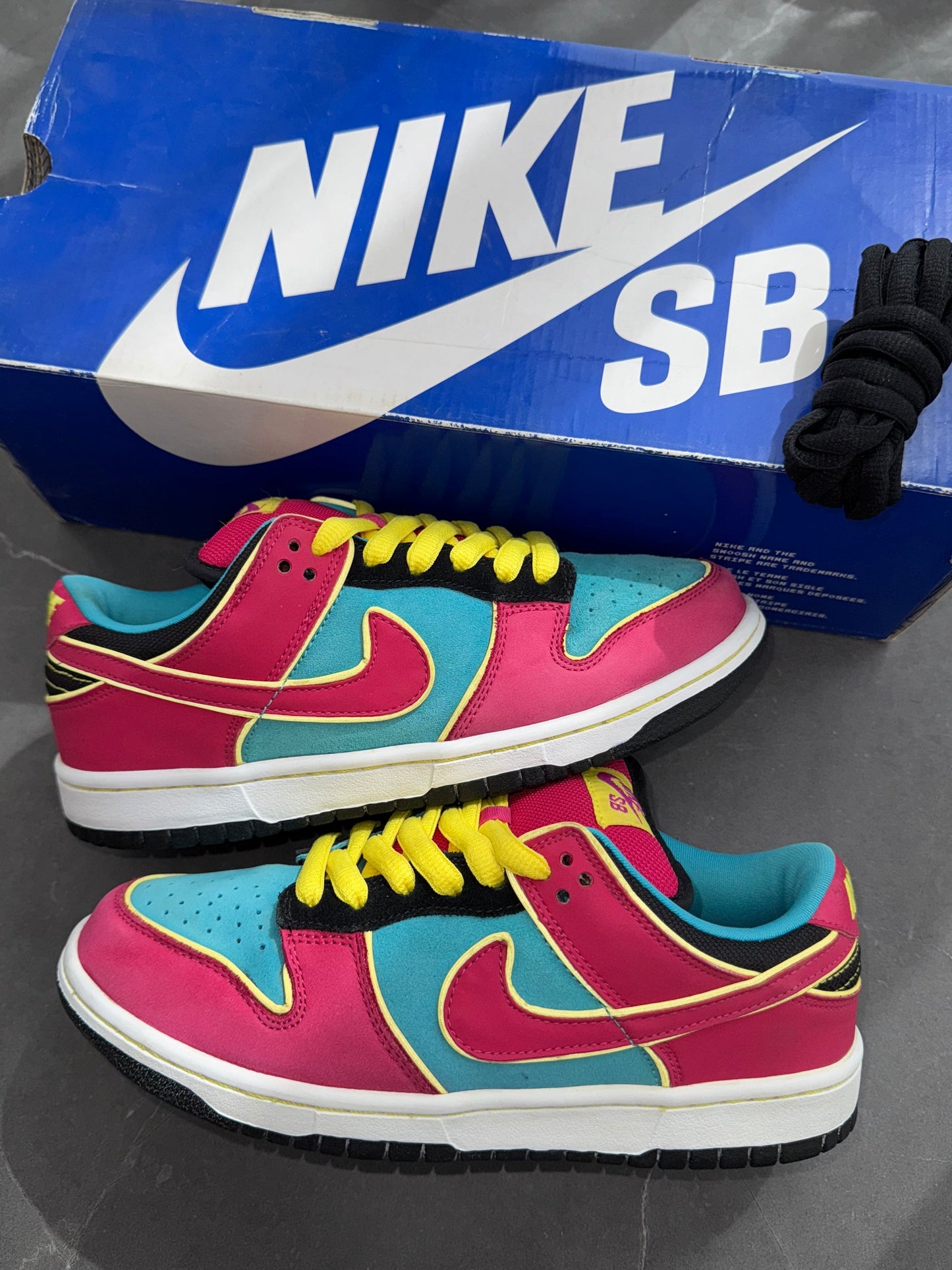 Dunk Low Premium SB Ms Pacman 2009 UK 5.5