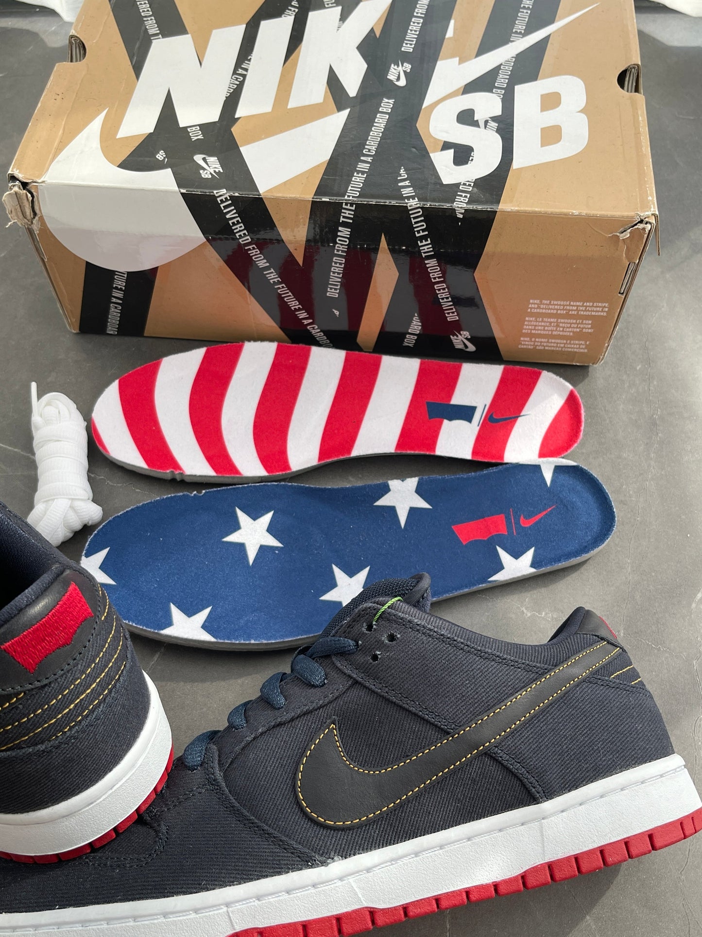 Dunk Low Premium SB Levi's Blue Denim 2012 UK 10