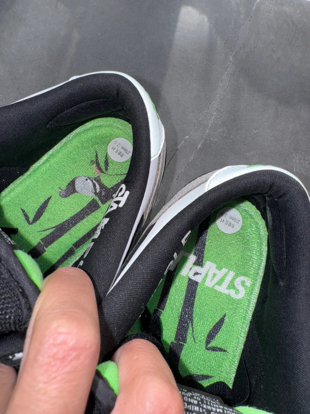 Dunk Low Pro SB Panda Pigeon