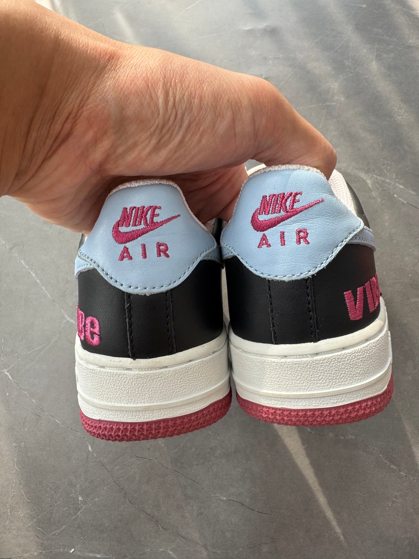 Air Force 1 Low Vibe 2004 US4 UK 3