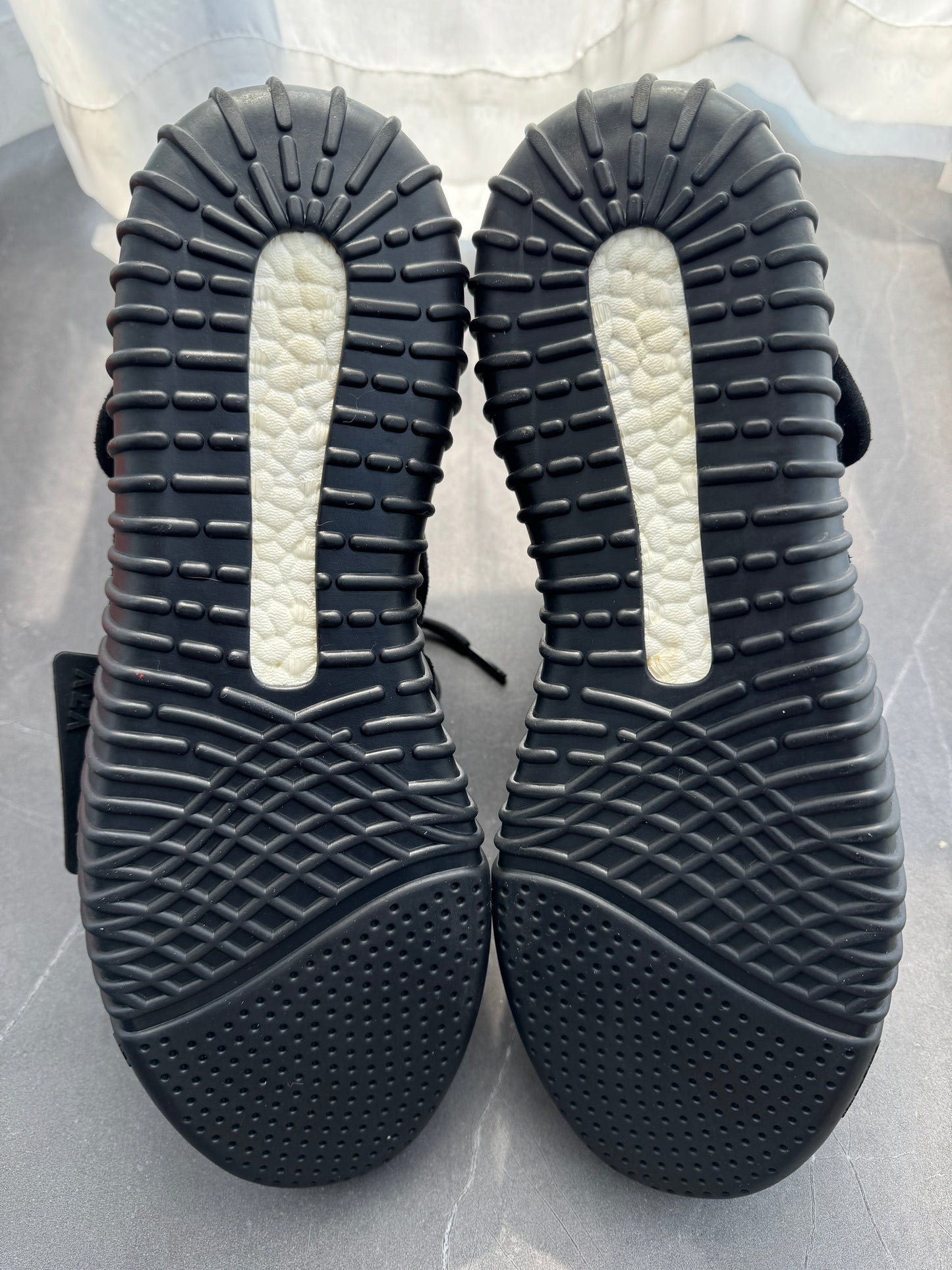 Adidas Yeezy Boost 750 Triple Black (UK 10)