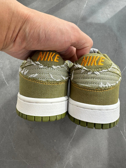 Dunk Low CL Pilgrim White Green Denim 2005
