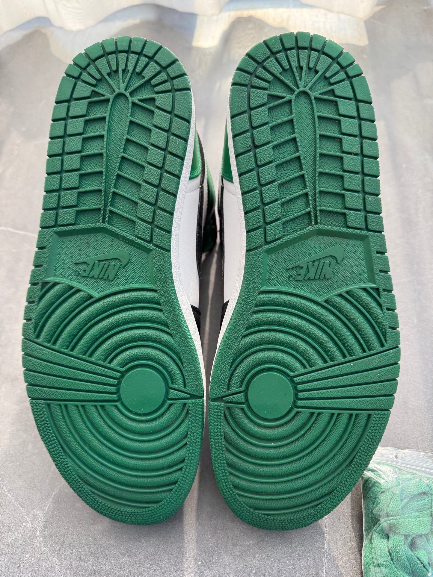 Air Jordan 1 High DMP Celtics 2009 UK 10