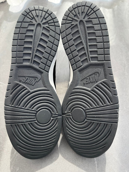 Dunk High LE Metallic Purple Black 2002 UK 10