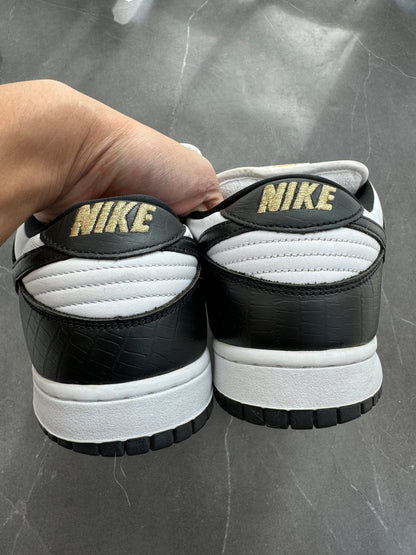 Dunk Low Pro SB Supreme Stars Black UK 10