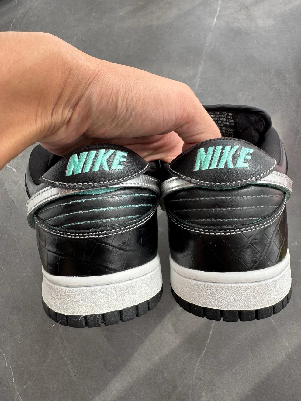 Dunk Low Pro SB Tiffany Black Diamond