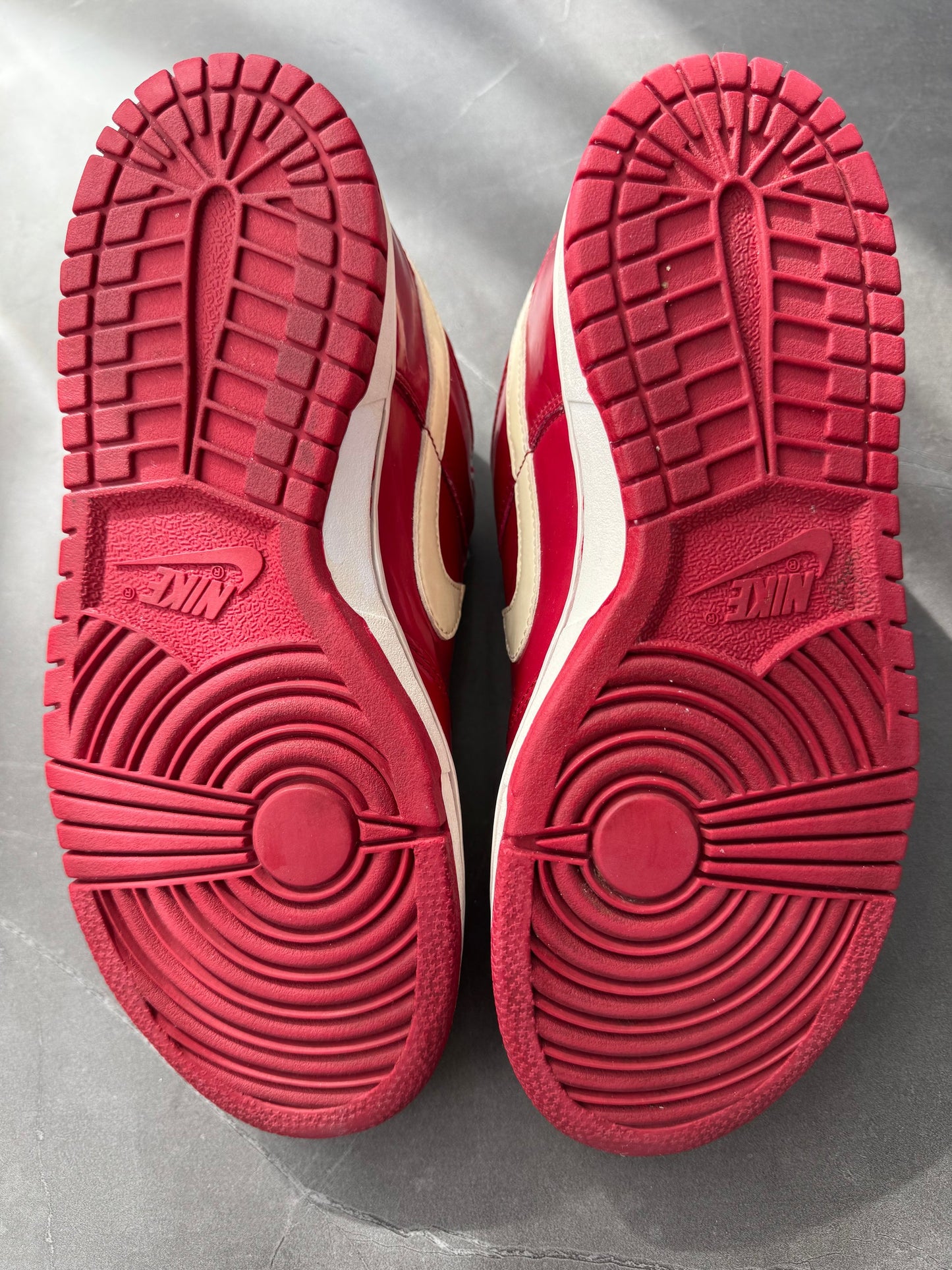 Dunk Low Valentines Day 2004 UK 4
