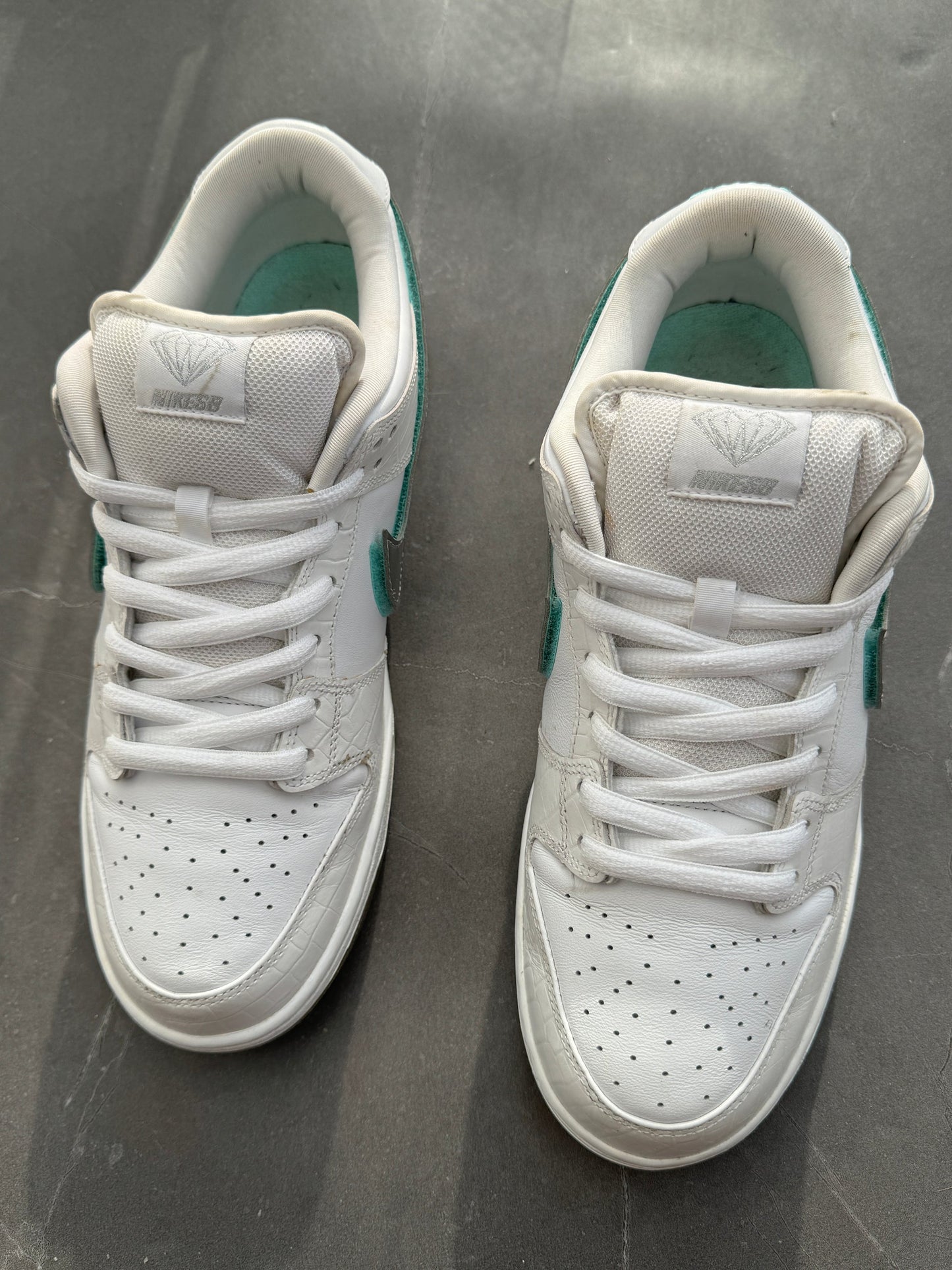 Dunk Low Pro SB White Diamond UK 10