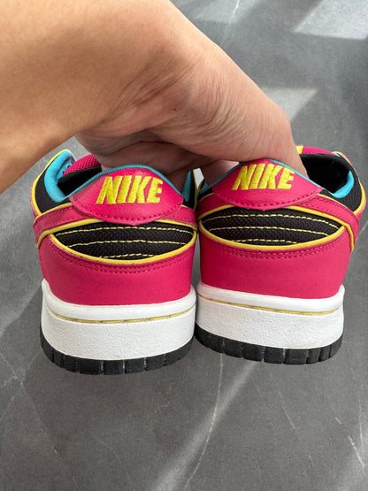 Dunk Low Premium SB Ms Pacman 2009 UK 5.5