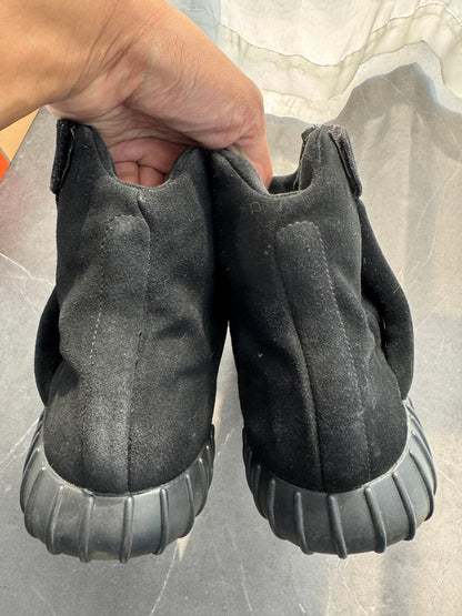 Adidas Yeezy Boost 750 Triple Black (UK 10)