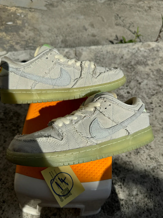 Dunk Low Pro SB Mummy