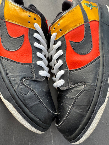Dunk Low Pro SB Black RayGun UK 10