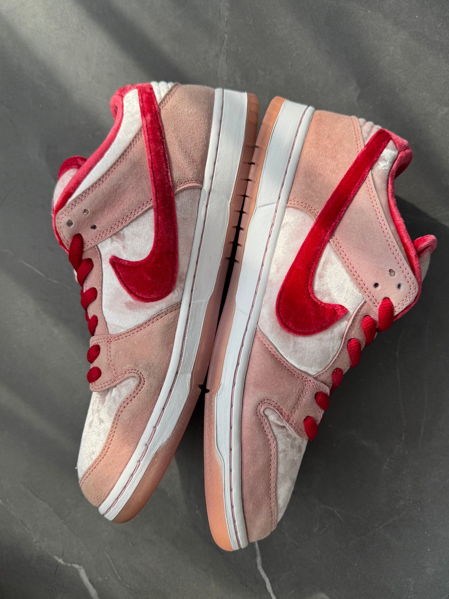Dunk Low Pro SB Strange Love UK 10