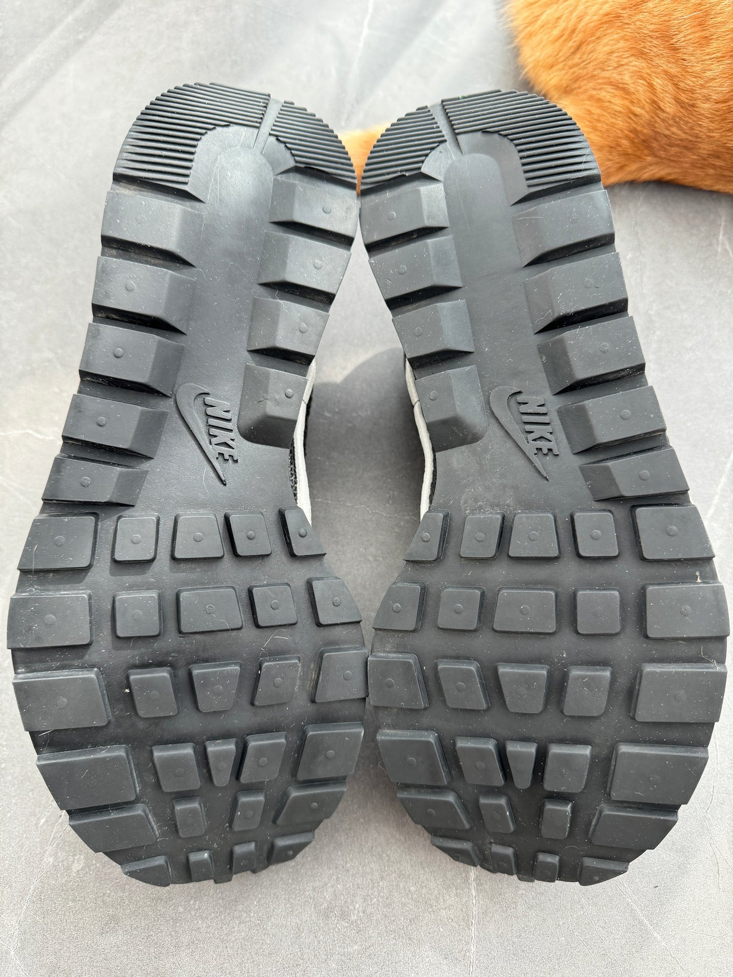 Nike Vaporwaffle Sacai Black White UK 10