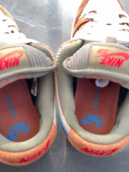 Dunk Low Pro SB Corduroy Dusty Peach UK 3