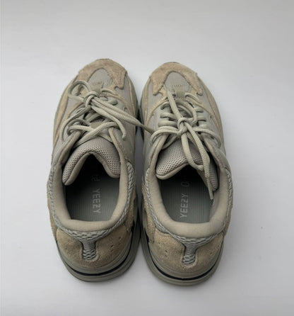 Adidas Yeezy Boost 700 Salt UK 8