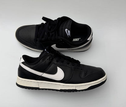 Dunk Low Black White UK 8.5
