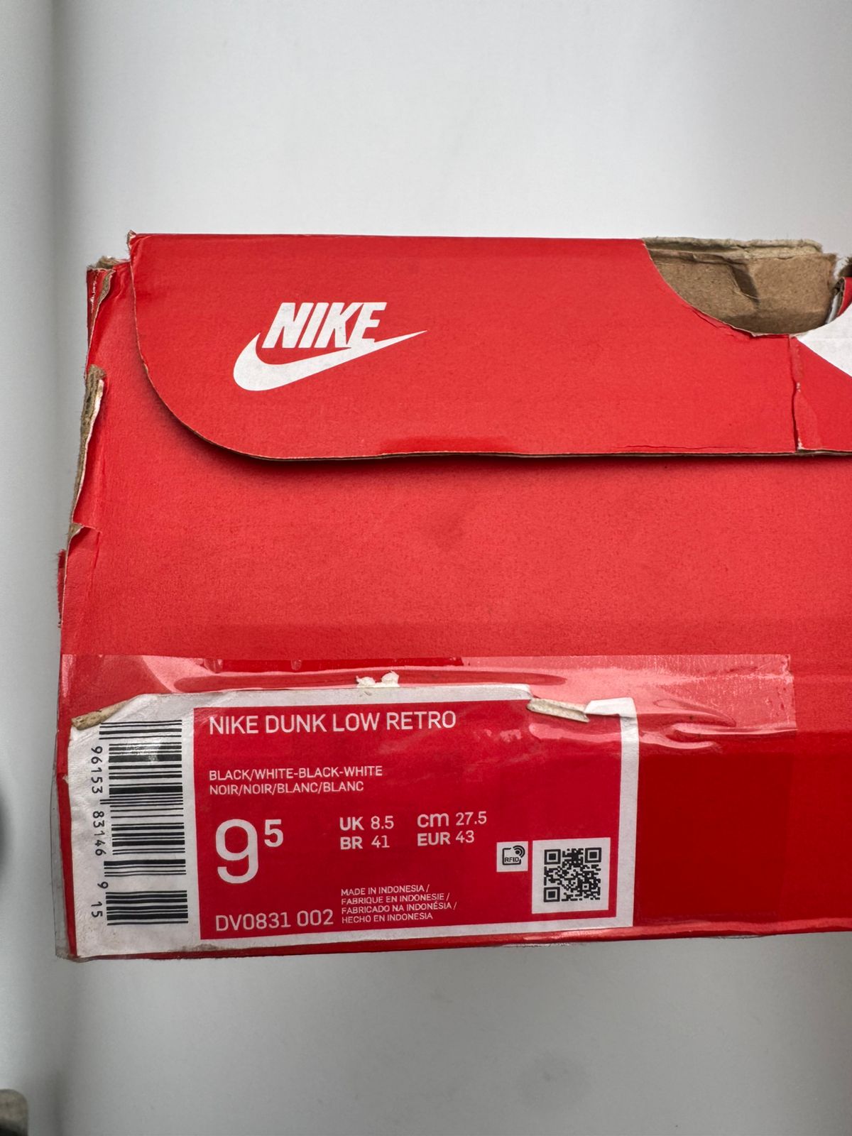 Dunk Low Black White UK 8.5