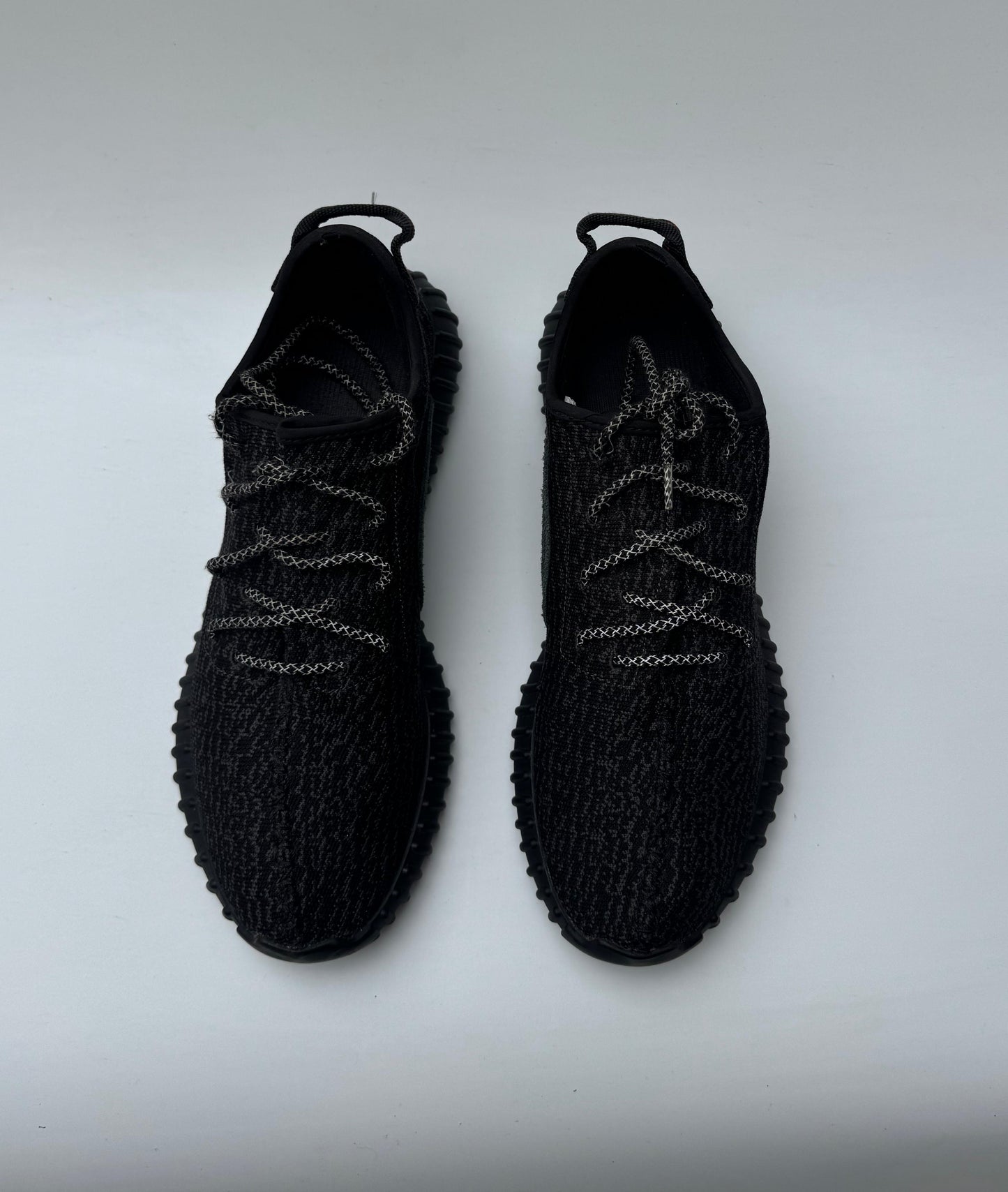 Yeezy 350 Pirate Black UK 11.5