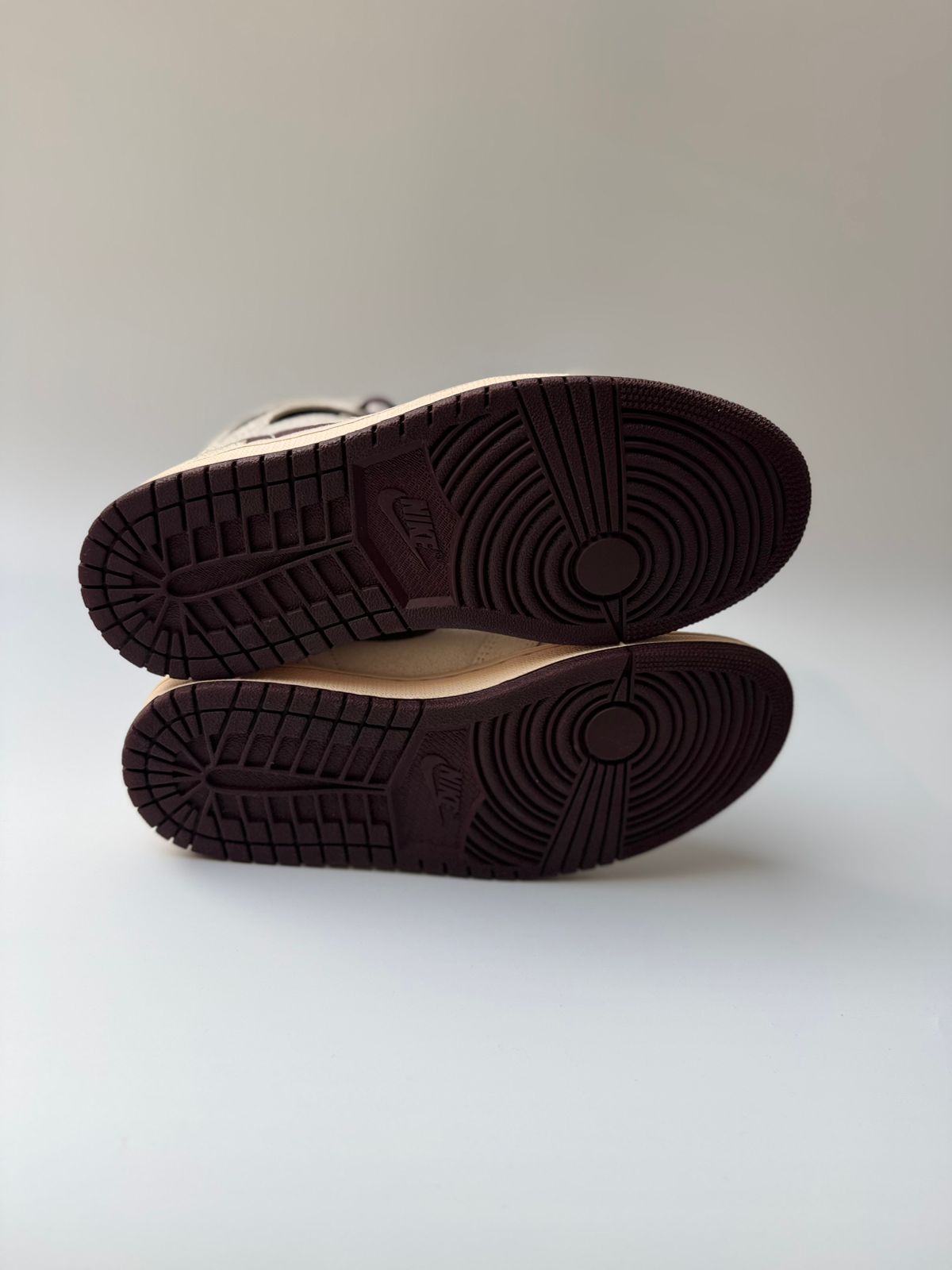 Jordan 1 High A Ma Maniére UK 6