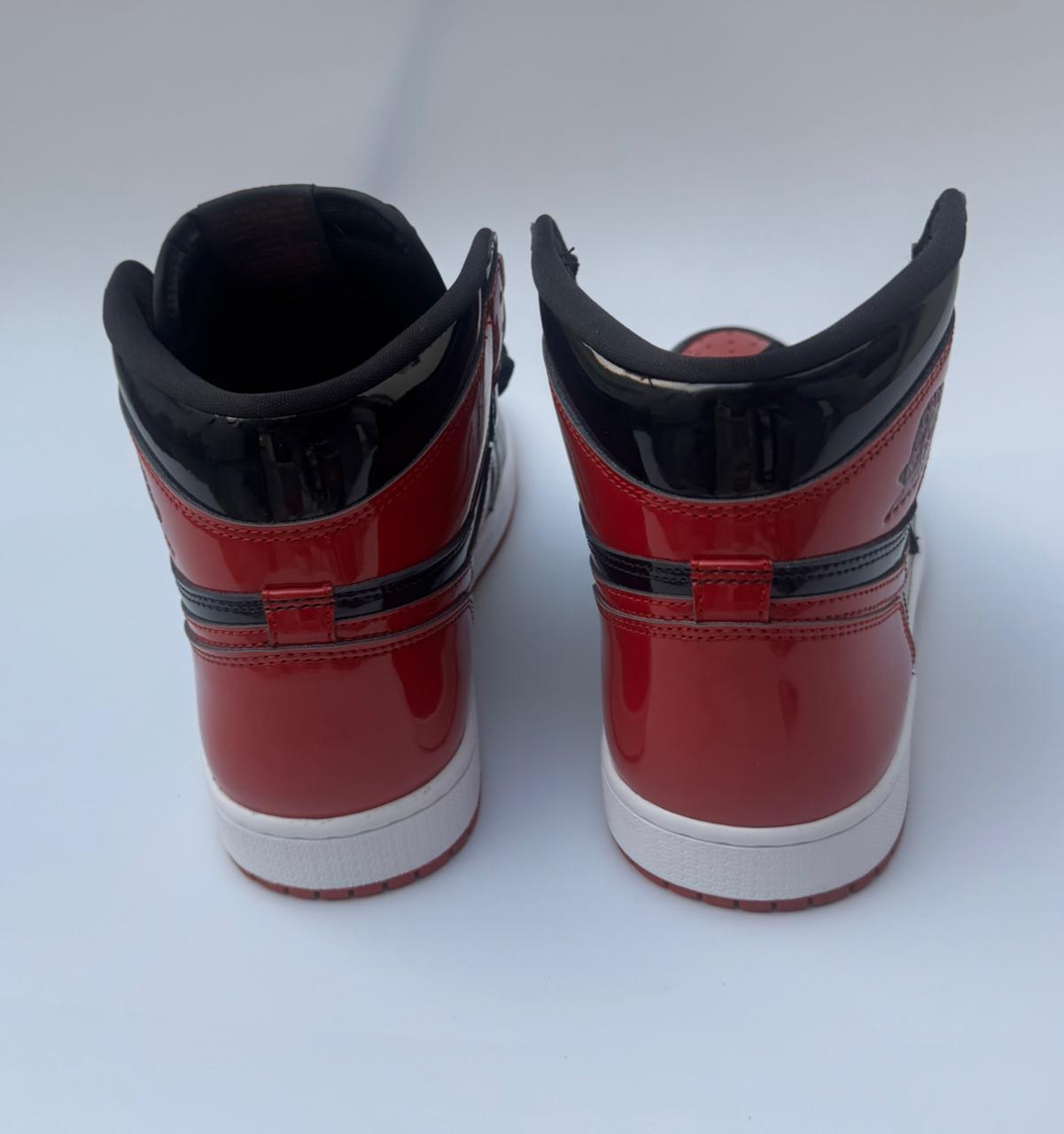 Jordan 1 High Patent Bred UK 10