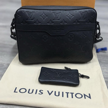 Louis Vuitton Duo Messenger Bag Monogram Shadow ' Black '