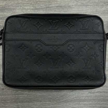 Louis Vuitton Duo Messenger Bag Monogram Shadow ' Black '