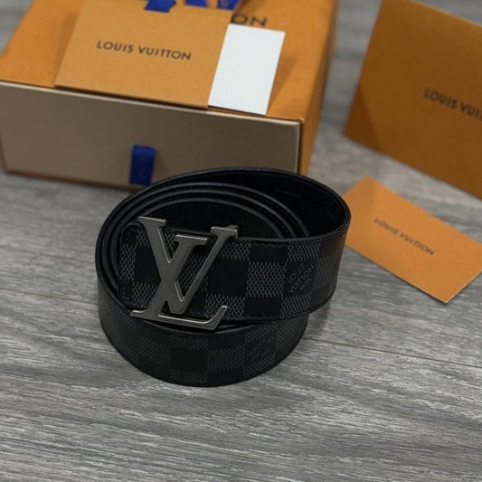 Size 100/40 - Louis Vuitton LV Initials Damier Reversible Belt ' Black '