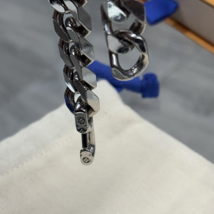 Louis Vuitton Monogram Chain Bracelet