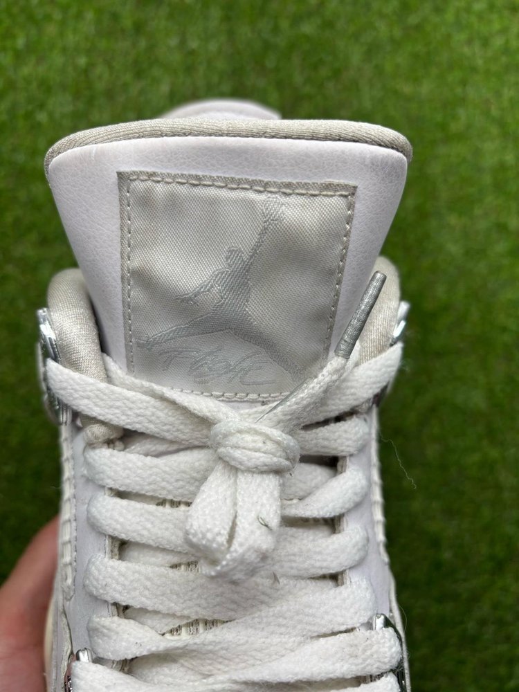 Jordan 4 Retro Mid Pure Money  UK 9.5