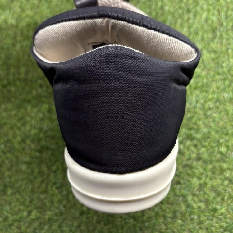 Rick Owens DRKSHDW Hollywood Jumbo Lace Puffer Low ' Black Milk ' UK 9