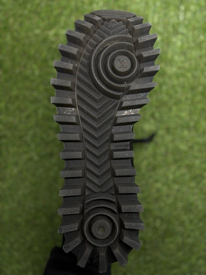 Louis Vuitton Run Away Low ' Black ' UK 8.5