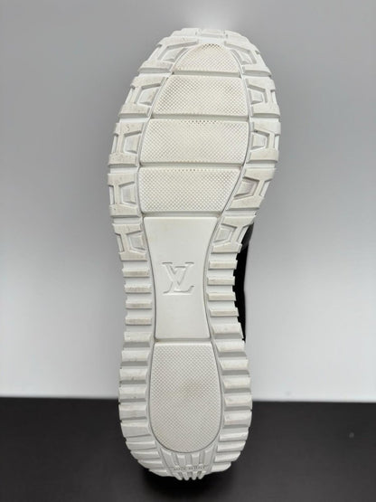 Louis Vuitton Run Away ' Black White ' UK 10.5