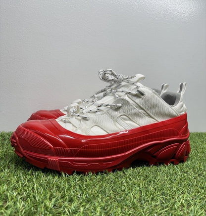 Burberry Arthur ' Red, White ' UK 11