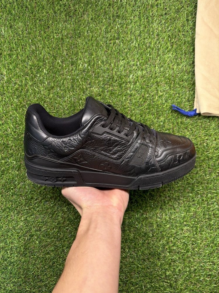 Louis Vuitton Trainer ‘ Black ’  UK 6.5
