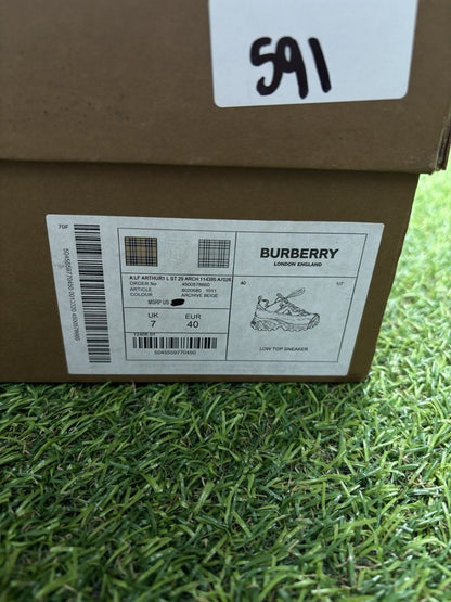 Burberry Arthur Low-Top ' Archive Beige ' UK 6